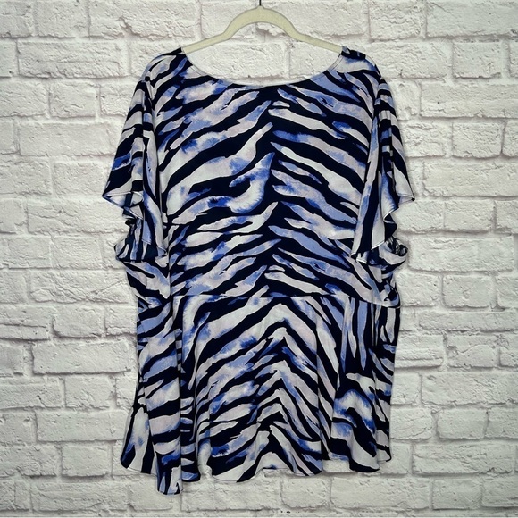 NWT Torrid Tops Torrid Navy Zebra Georgette Peplum Blouse - Picture 7 of 15